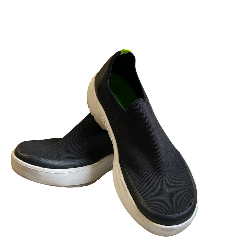 OOFOS OOmg Low Recovery Shoes Size 9 Black White Slip On Sneakers